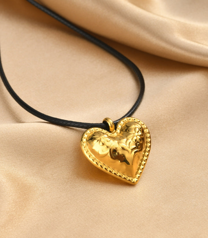 Collar Flower Heart