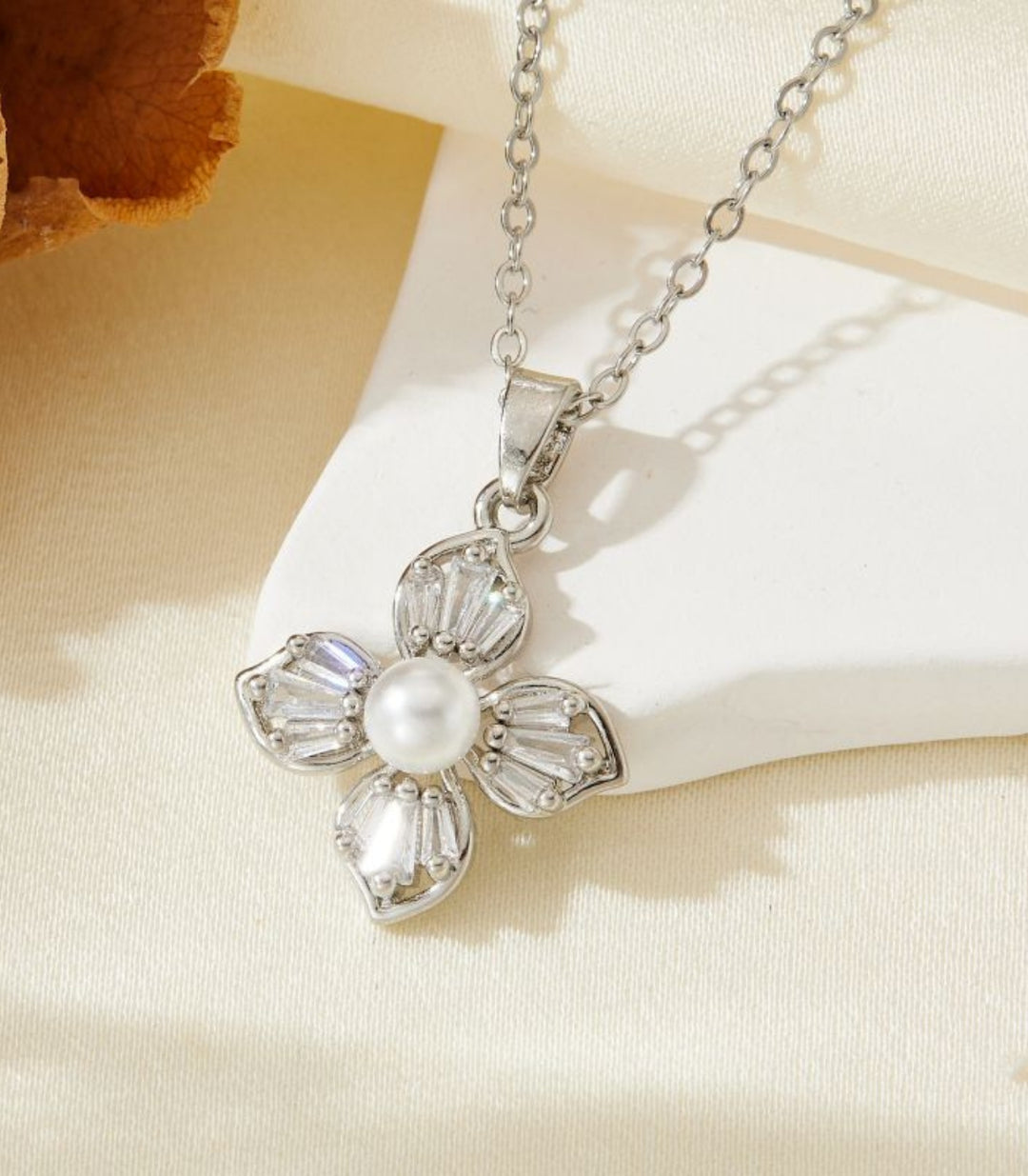 Collar plata flor 4 hojas