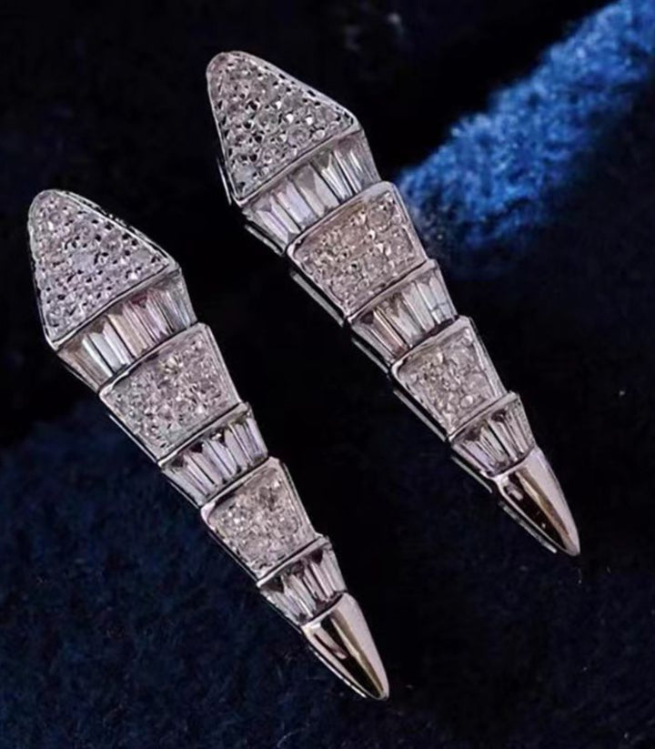 Aretes Silver Zircon Snake Stud