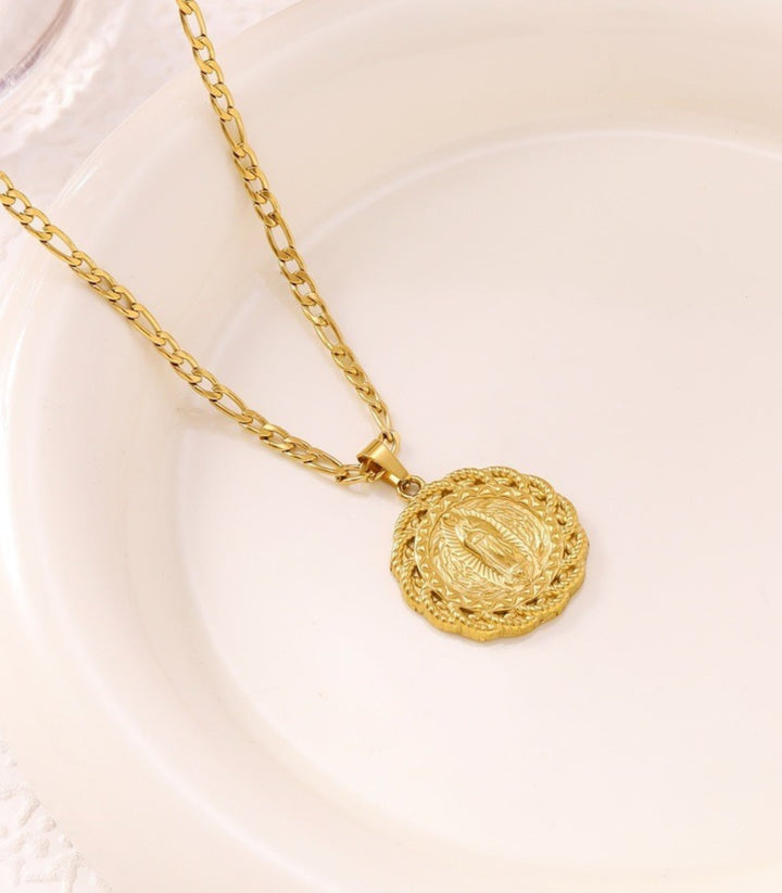 Collar Dorado Virgen