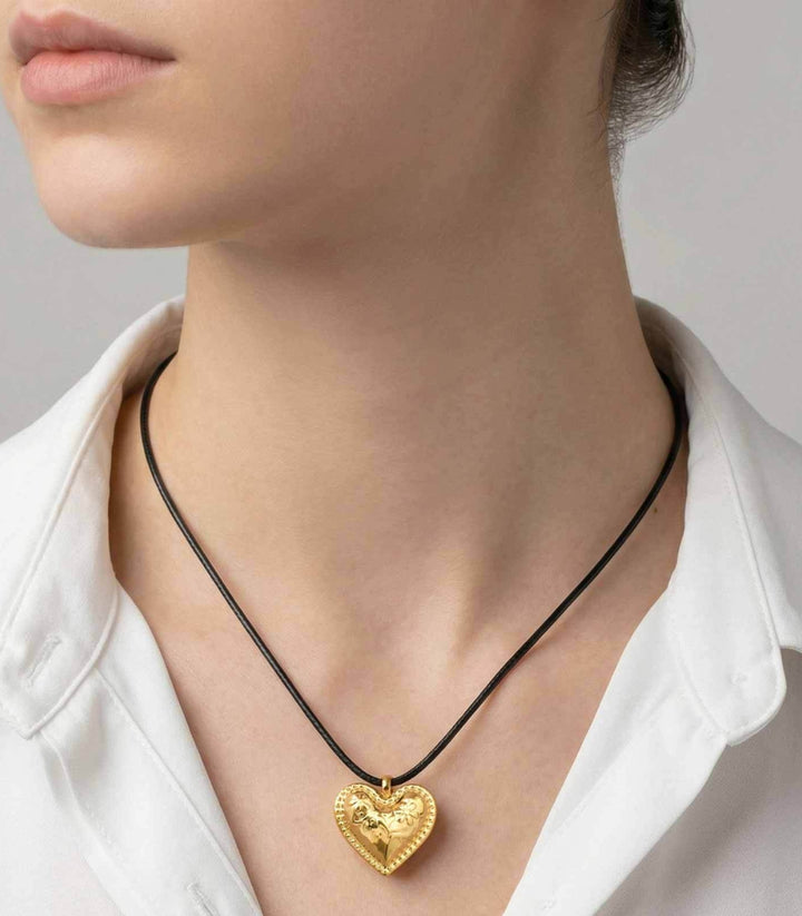 Collar Flower Heart