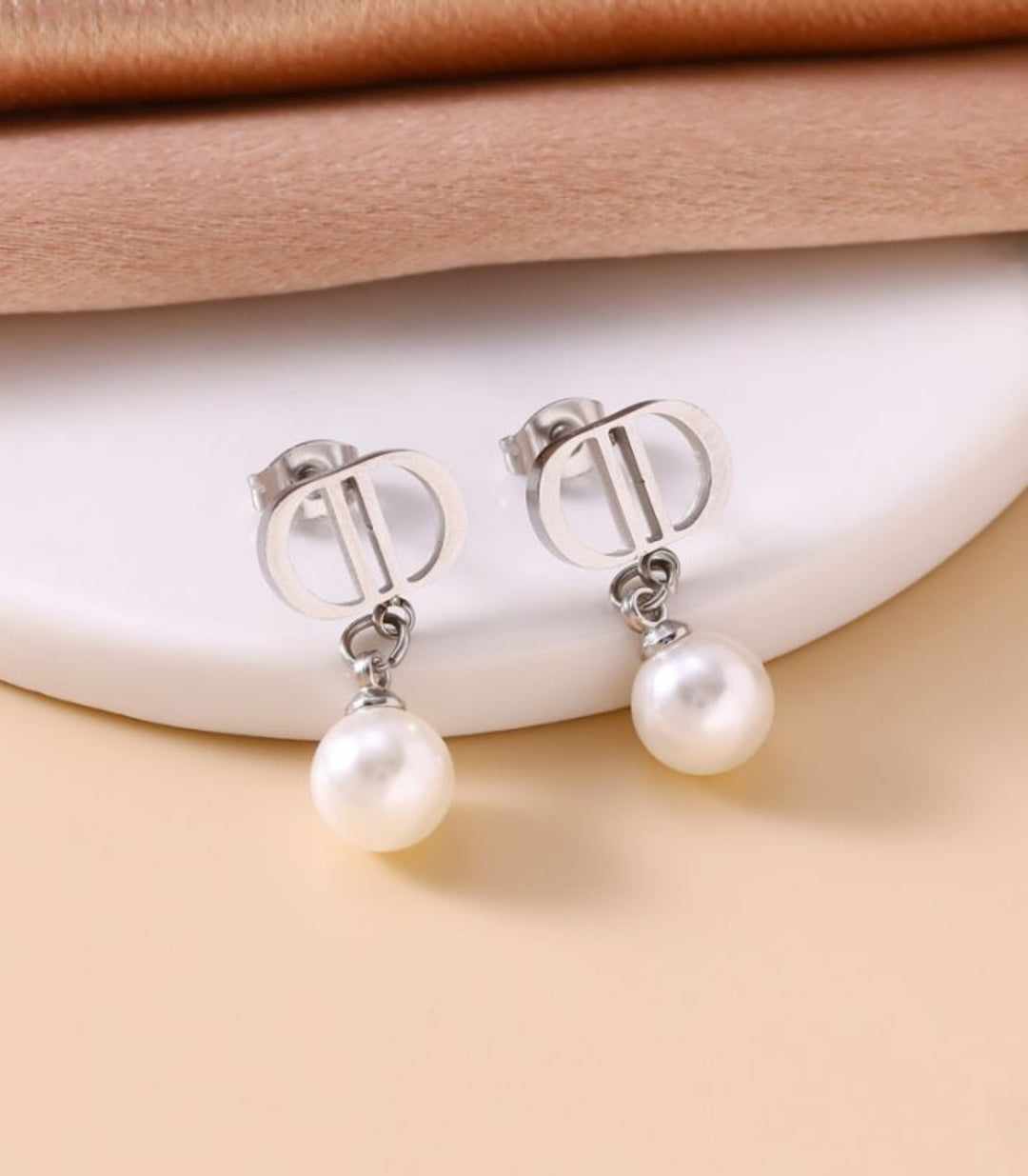 Aretes Silver Cd Letter