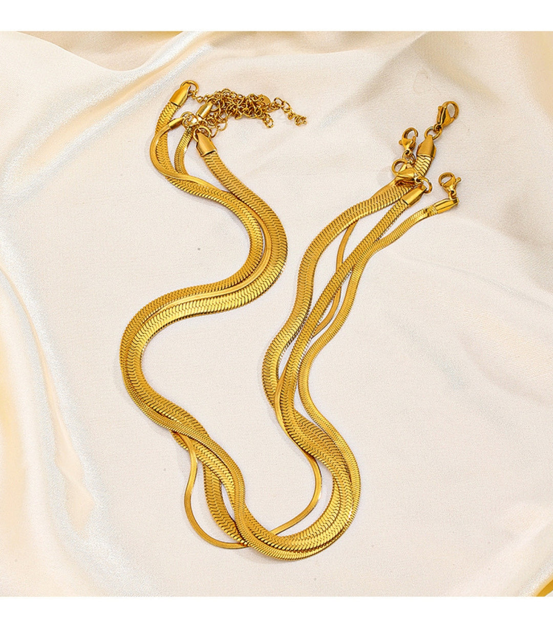 Collar dorado 5mm