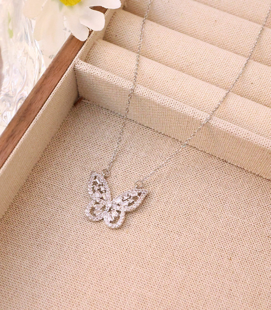 Collar Silver Diamond Butterfly