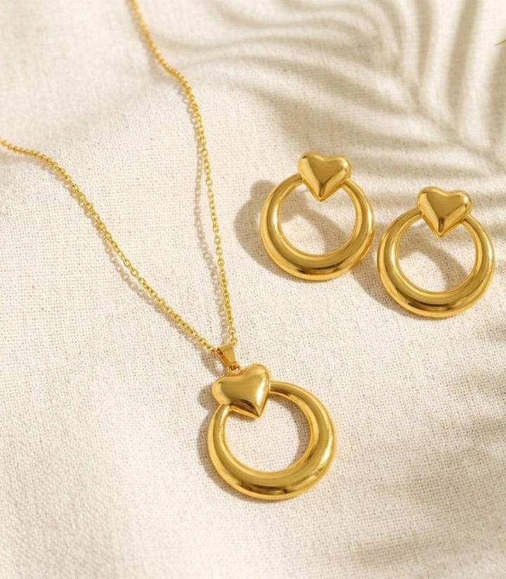 Collar y Aretes Set Heart Circle