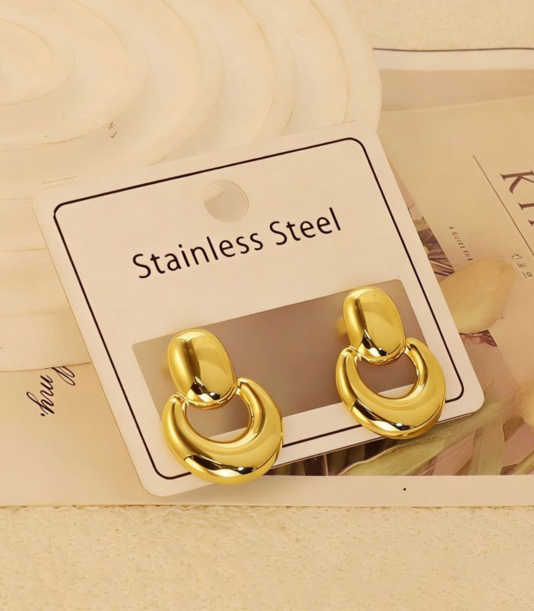 Aretes dorados