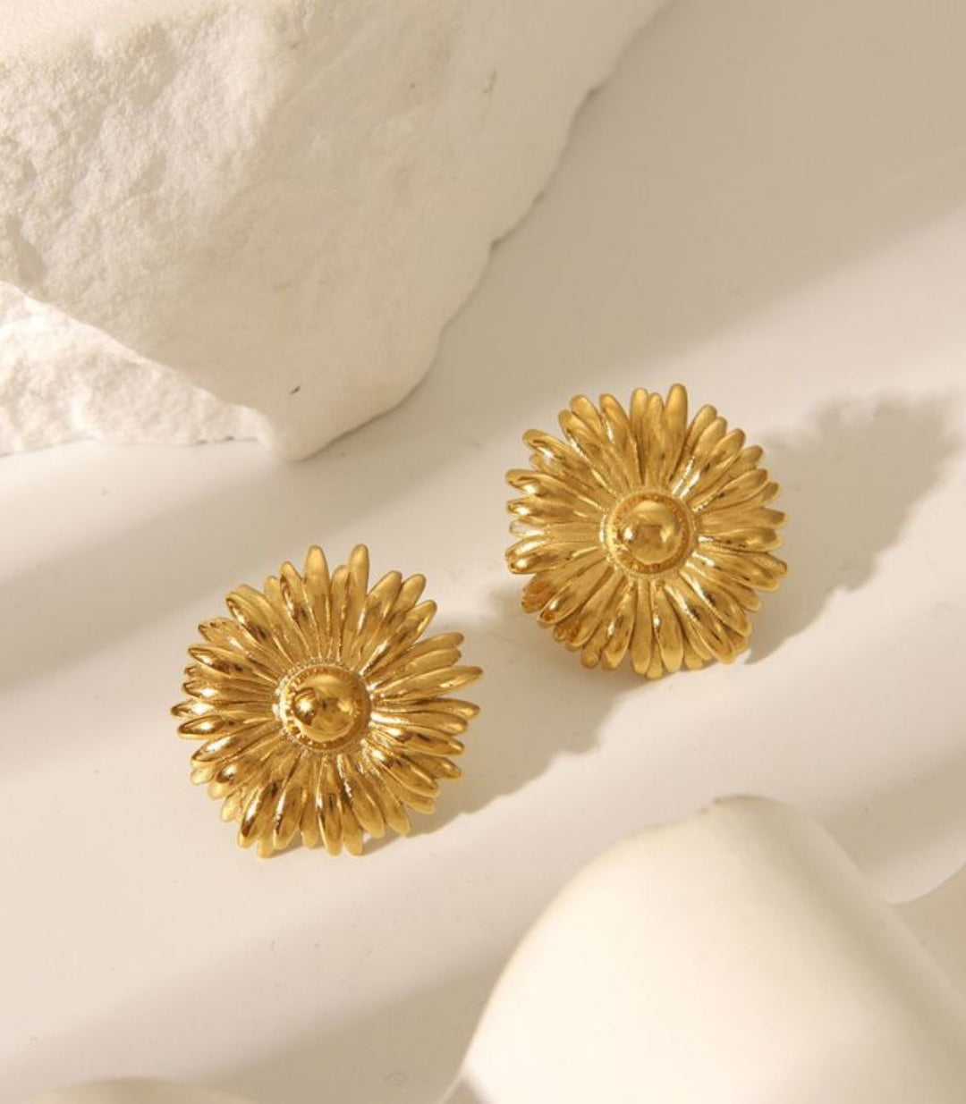 Aretes flower