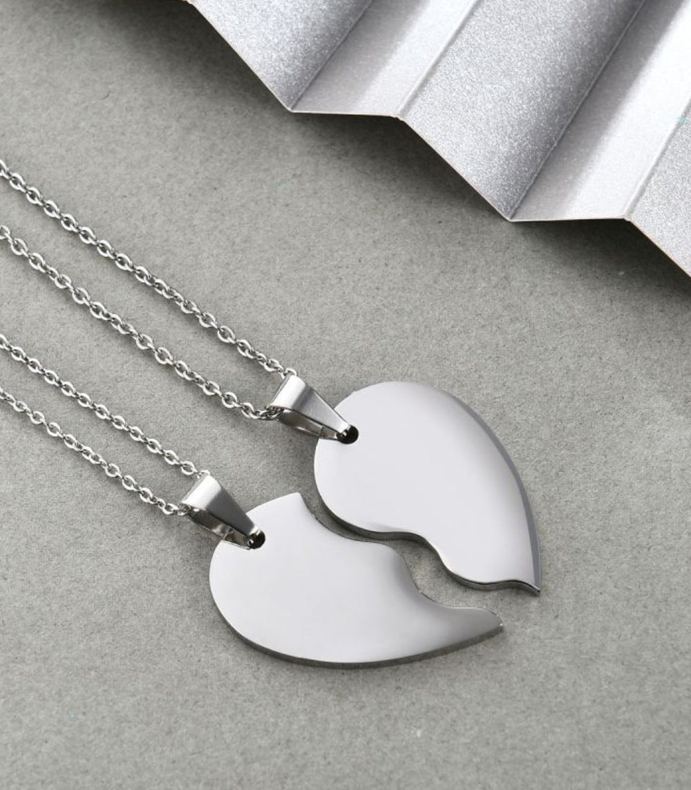 Collar doble corazón partido