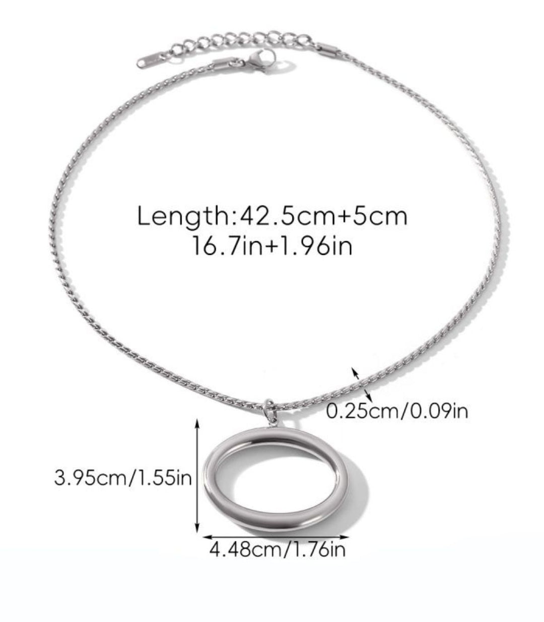 Collar silver openwork oval