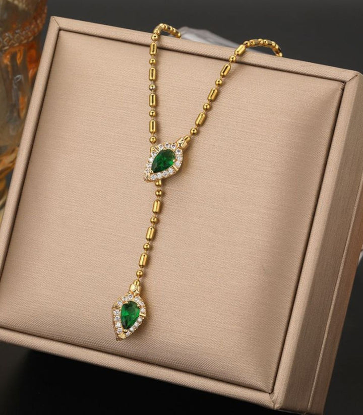 Collar gold diamond snake