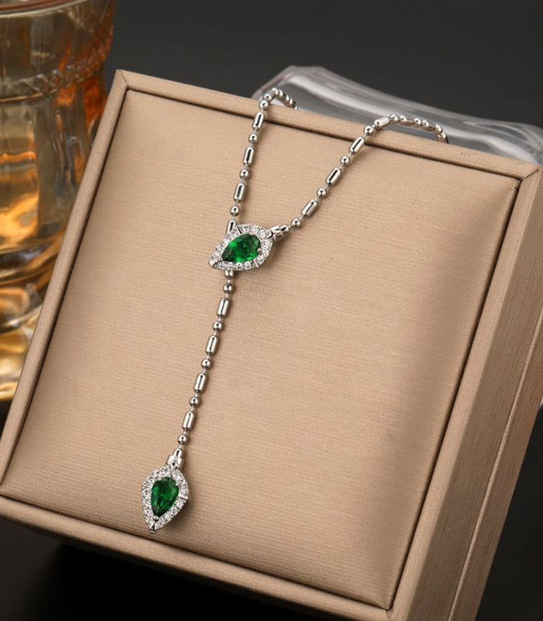Collar silver diamond snake