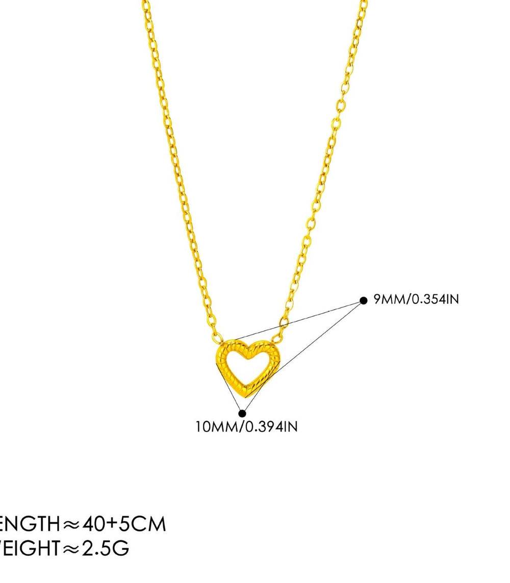 Collar corazón dorado