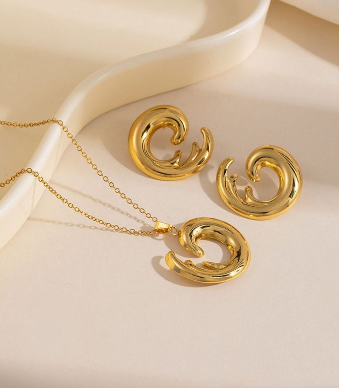 Collar y aretes set wave