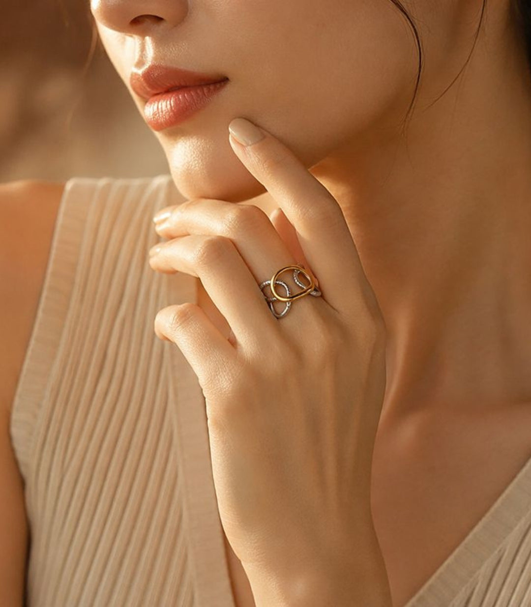 Anillo Hollow Oval