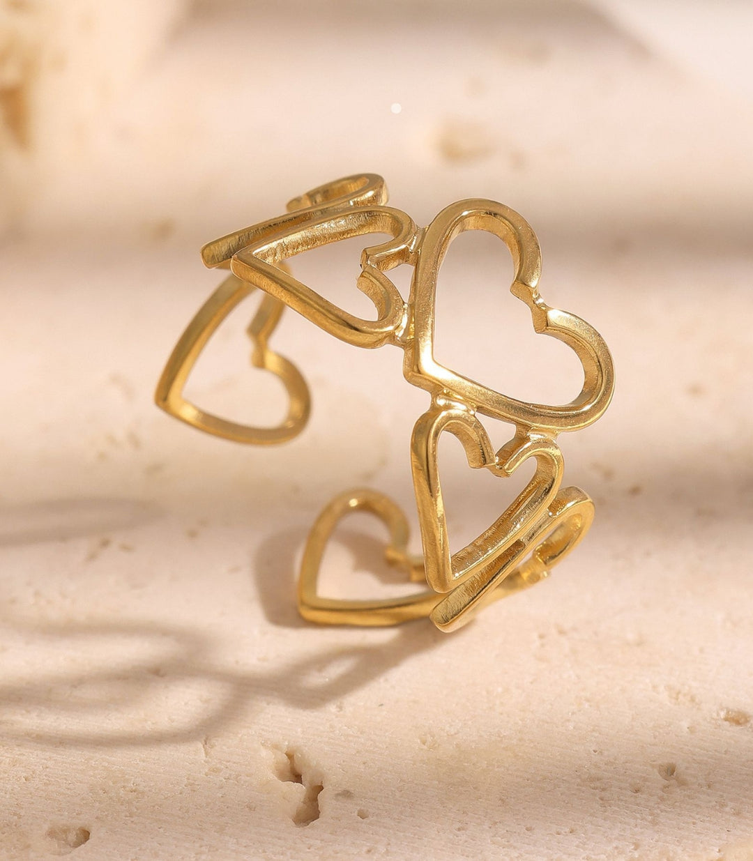 Anillo Corazones Dorados