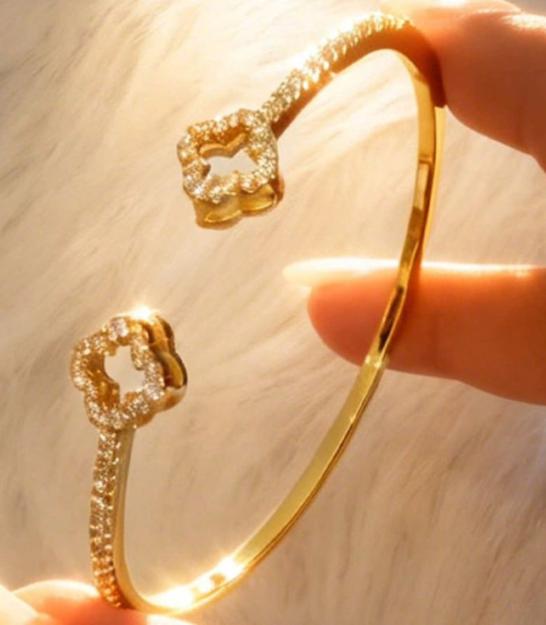 Brazalete Gold Lucky Flower