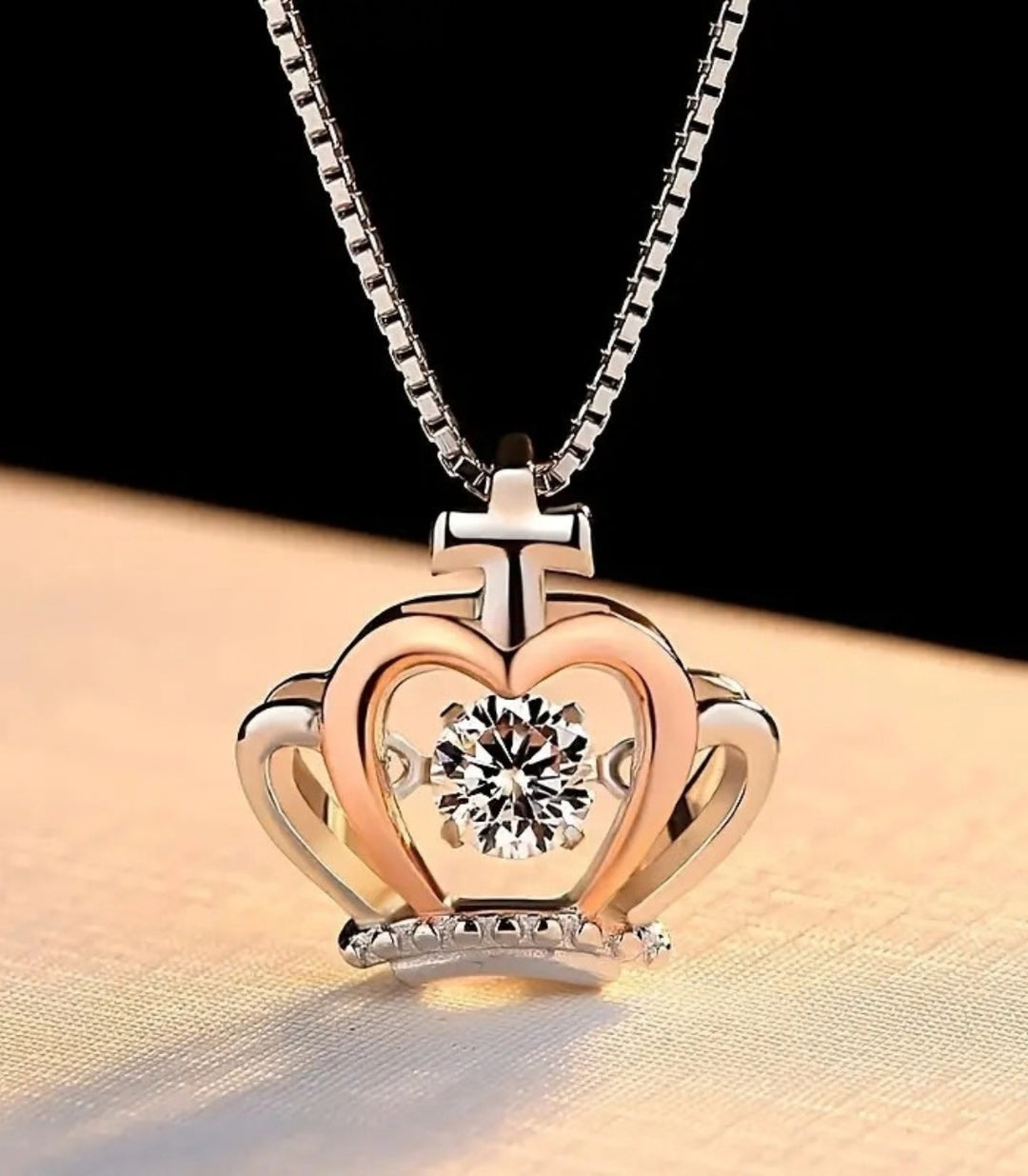 Collar Silver Diamond Crown