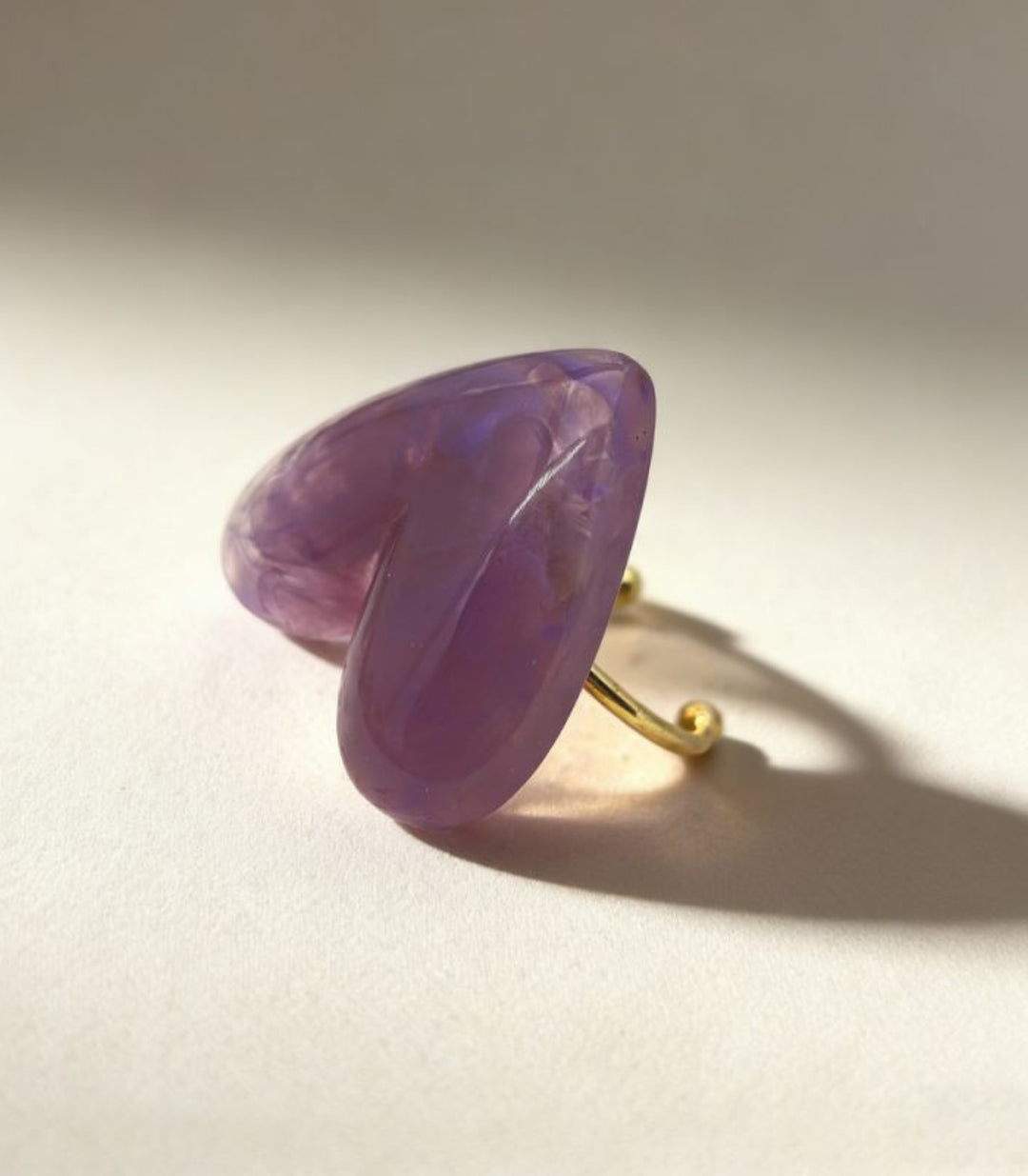 Anillo Purple Resin Heart