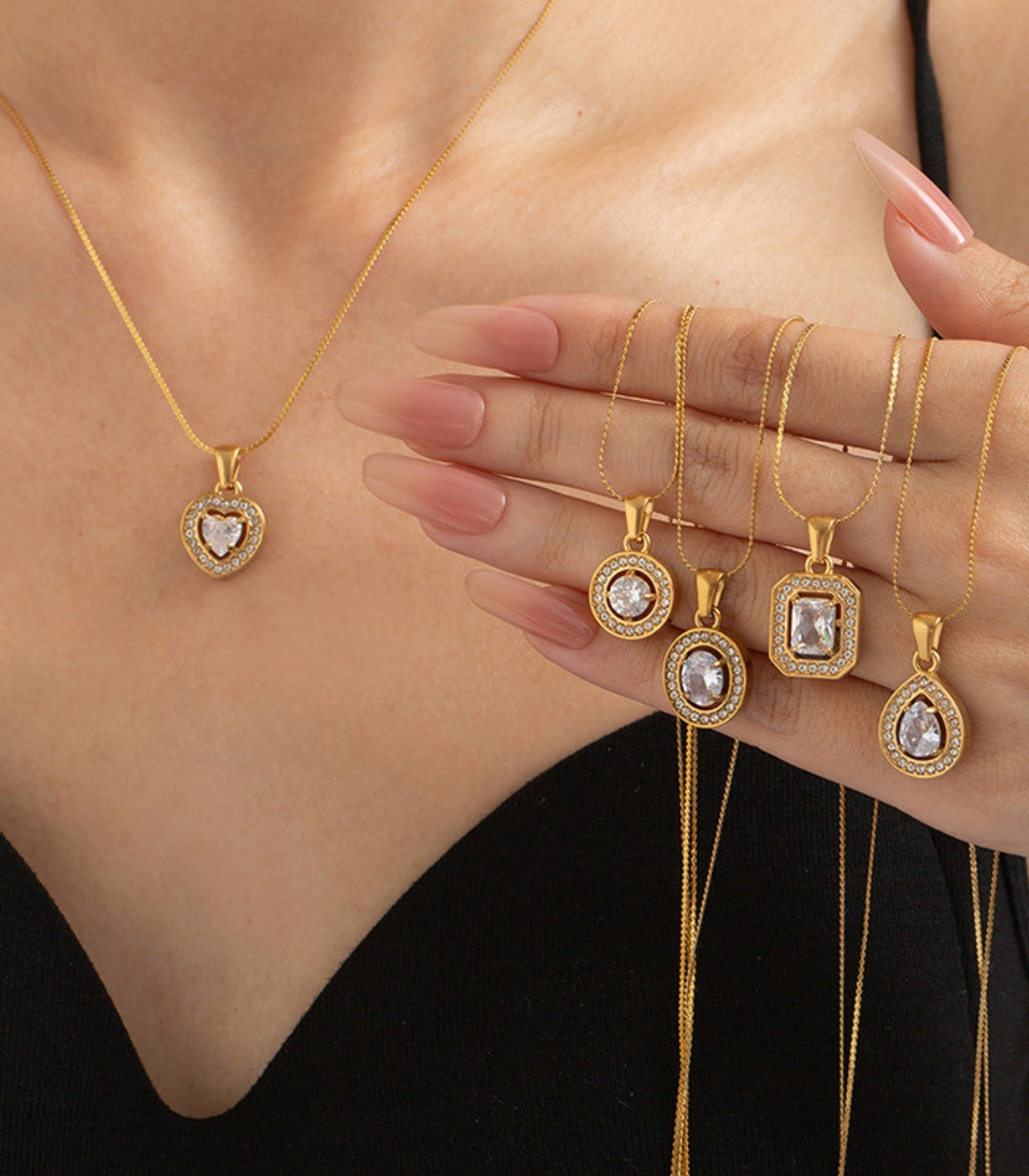 Collar Cuadro con Zirconias