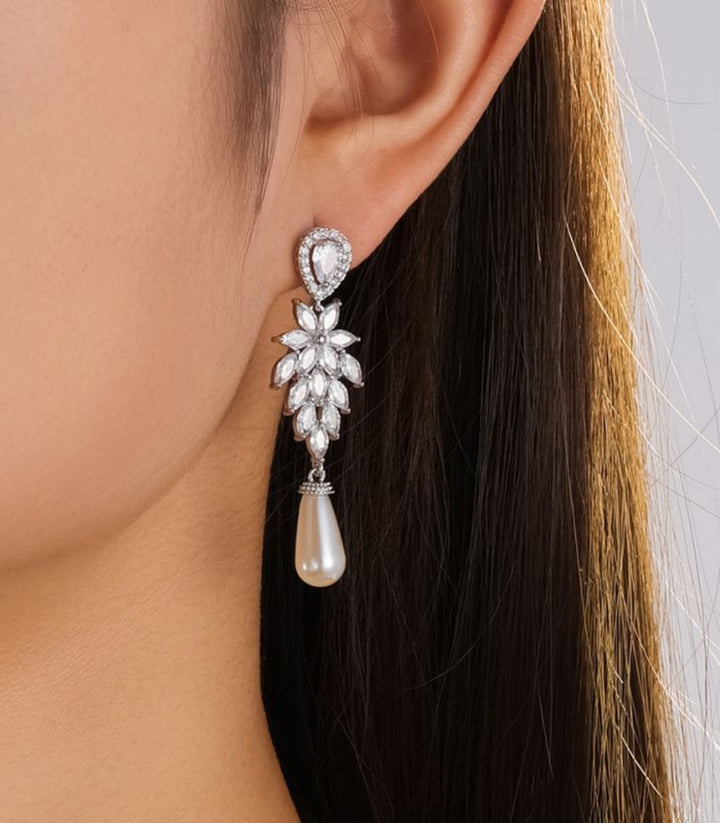 Aretes Silver Pearl Micro Pave