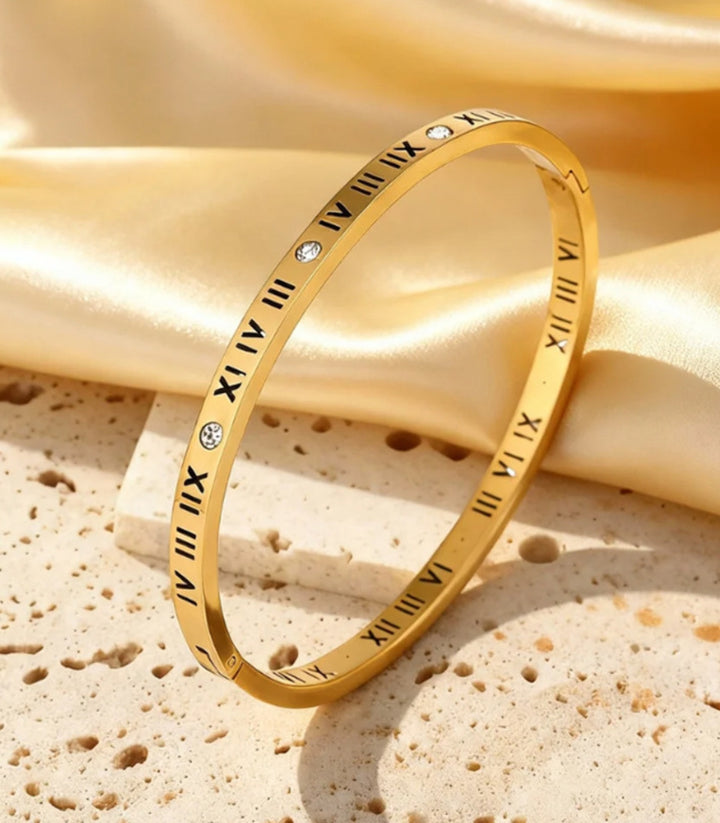 Brazalete Romano Set Flores Dorado