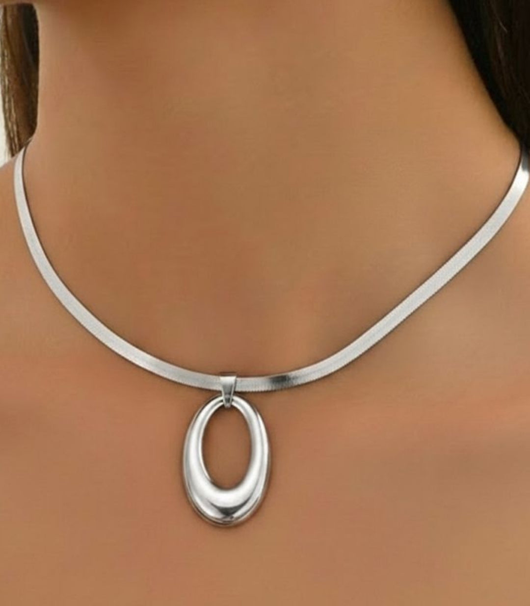Collar Silver Oval 18K