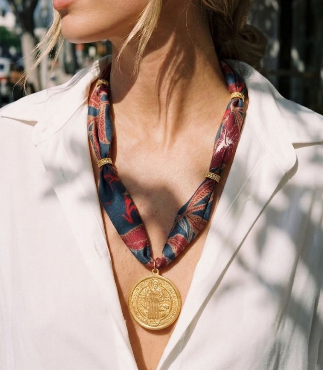 Collar San Benito Silk Scarf