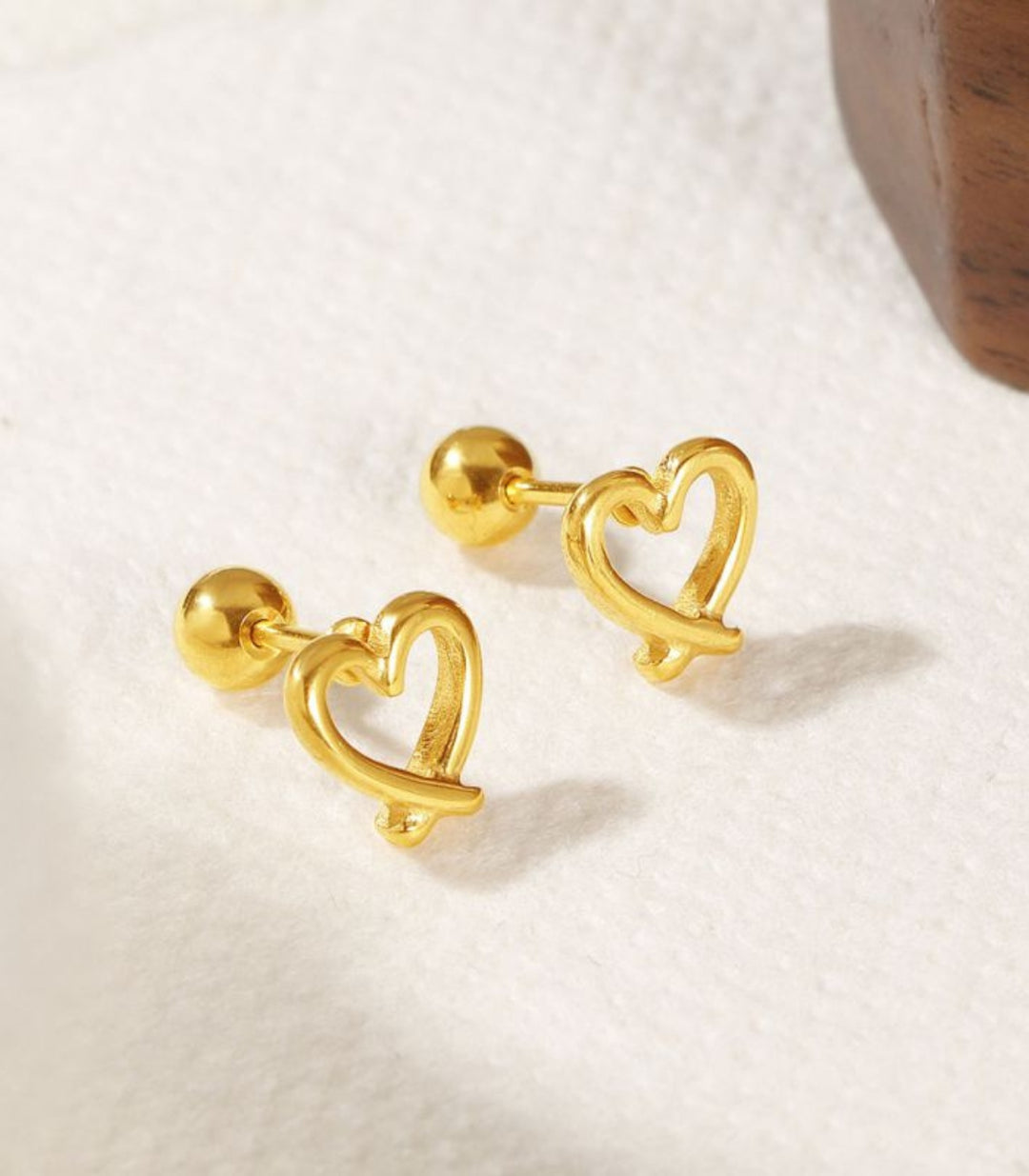 Aretes Mini Corazones