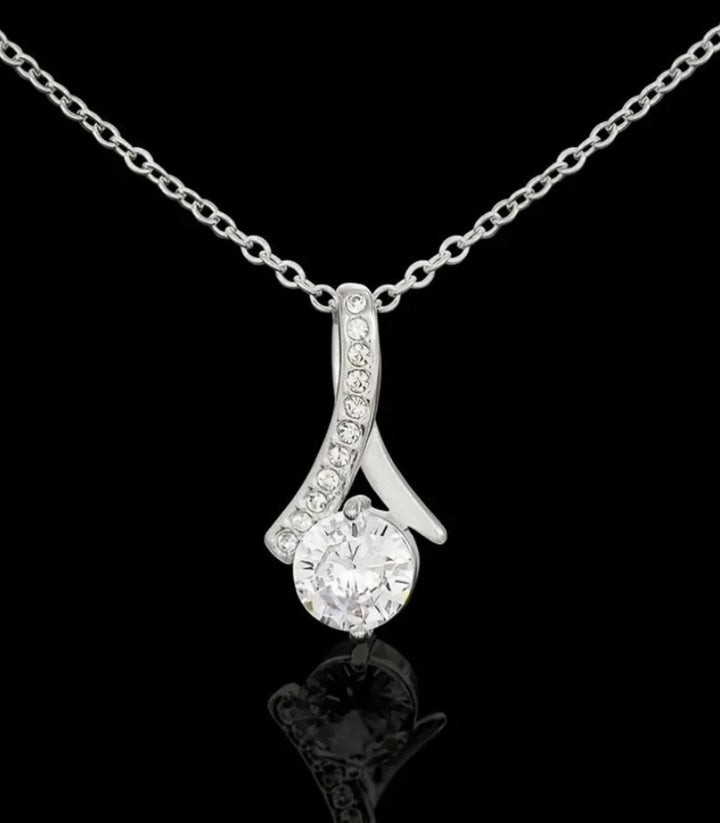 Collar Geométrico con Zirconias