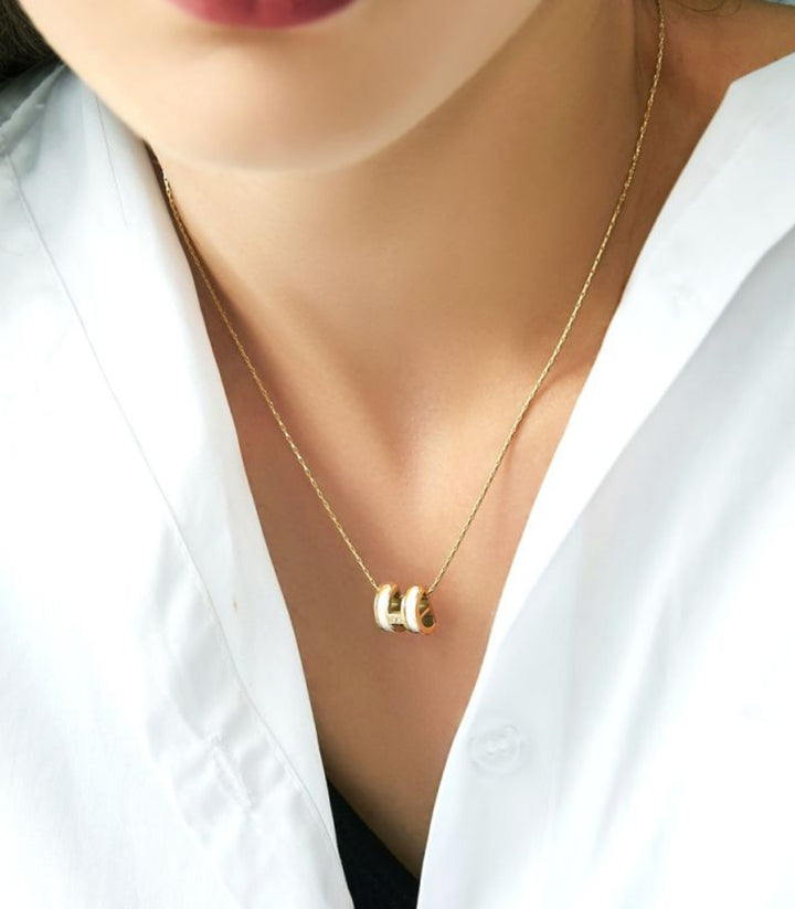 Collar H Perla Madre 18K