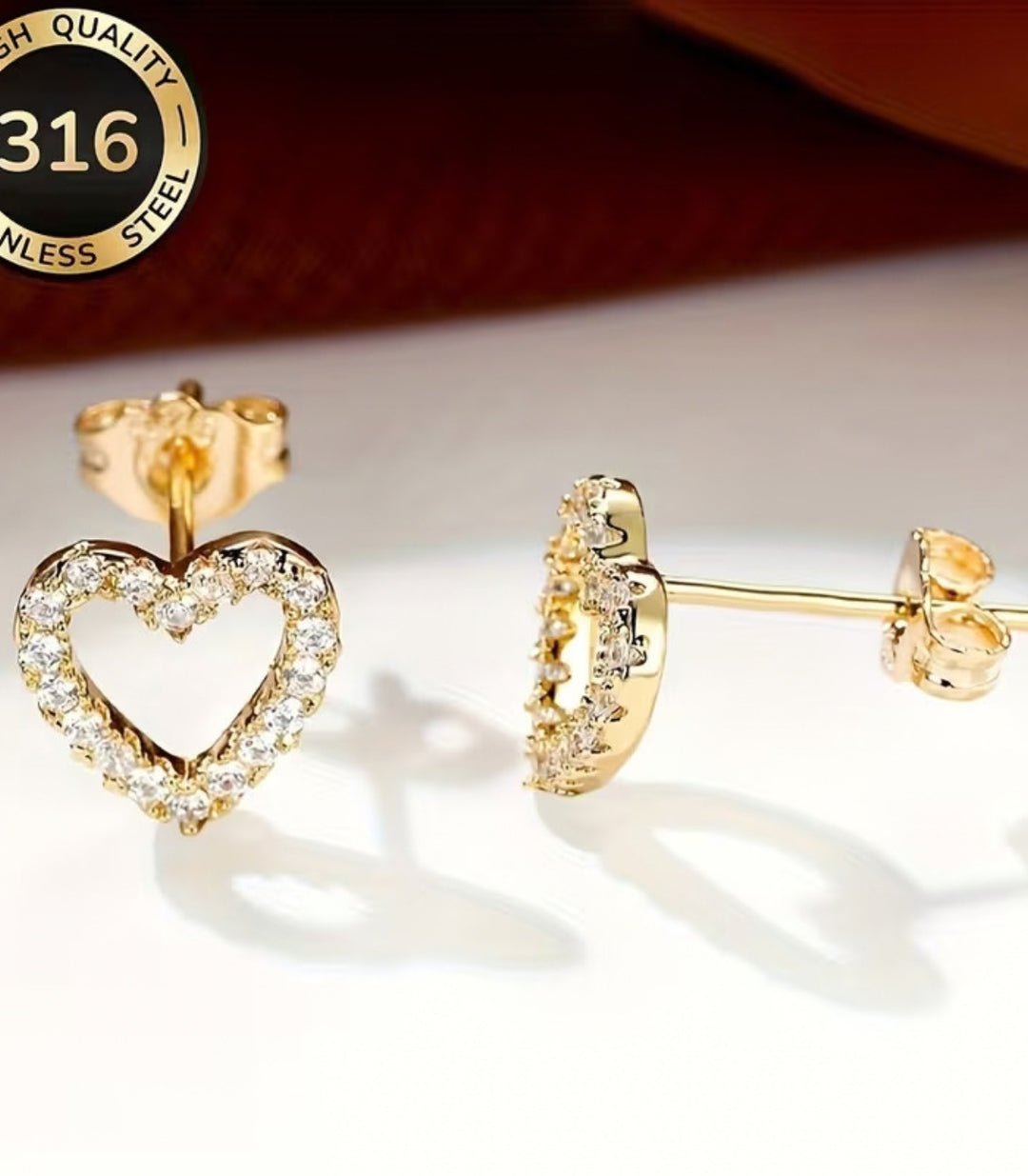 Aretes Corazón Dorado Zirconias