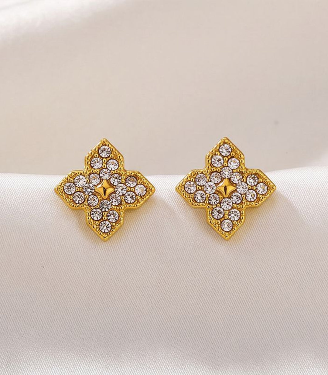 Aretes Clover Zircon