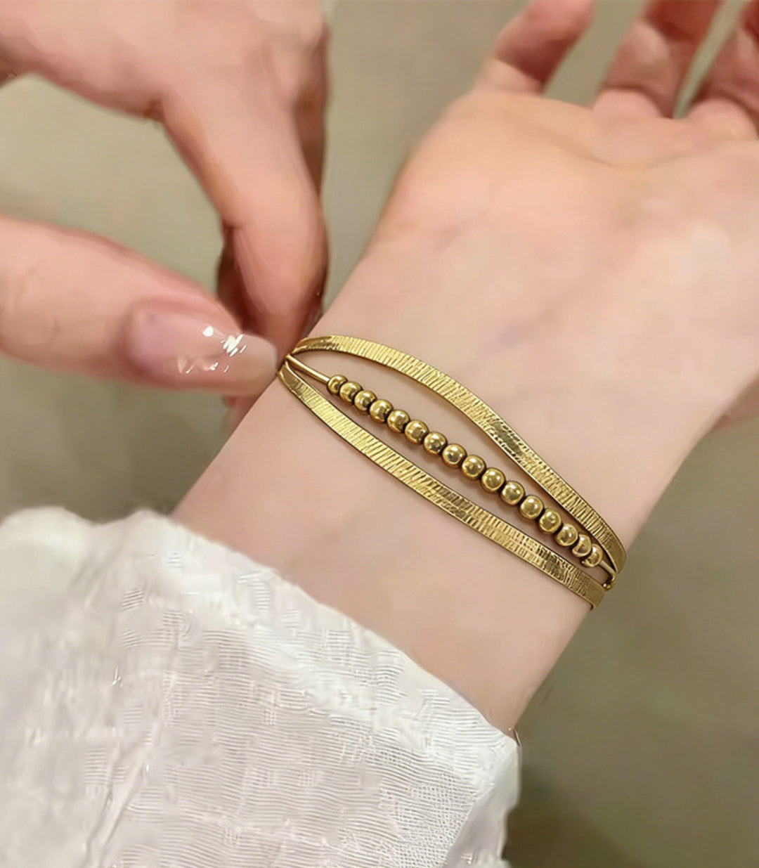 Brazalete Layered Gold Beaded