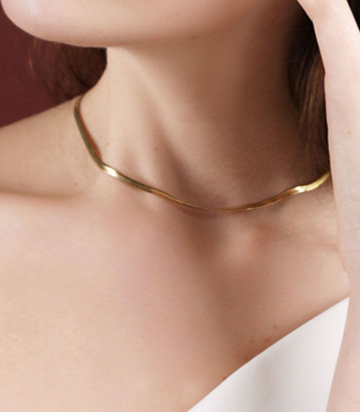Collar Snake Bone Gold 18k