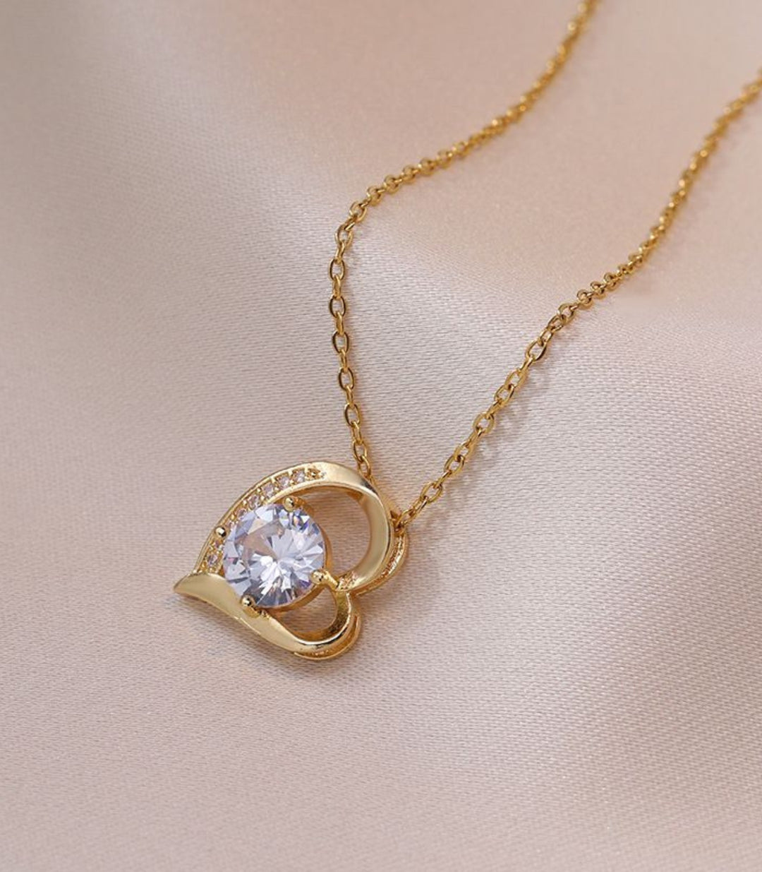 Collar Corazón con Zirconia