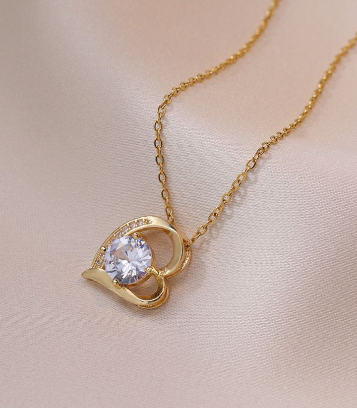 Collar Corazón con Zirconia