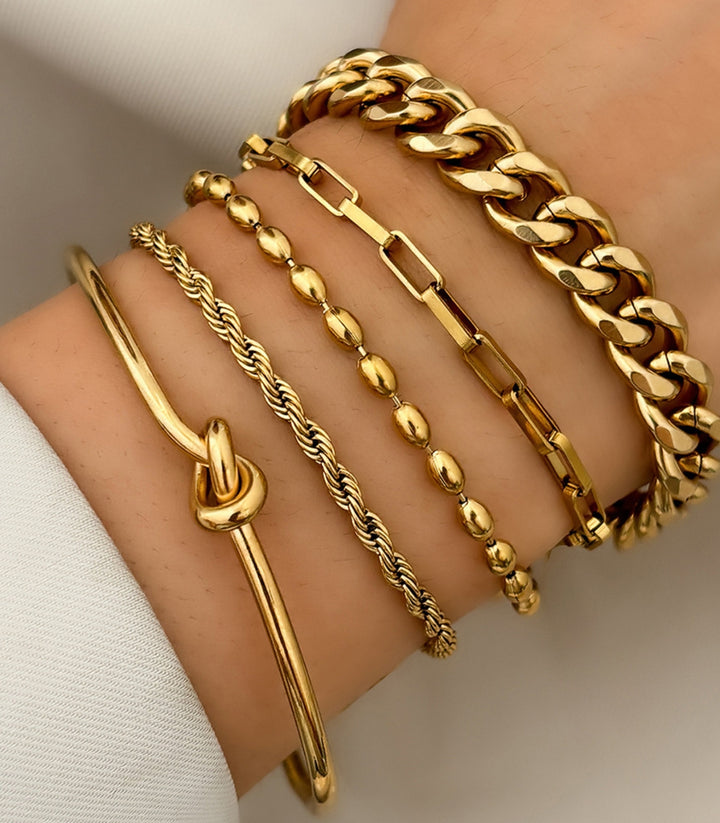 Brazaletes set de 5 dorado