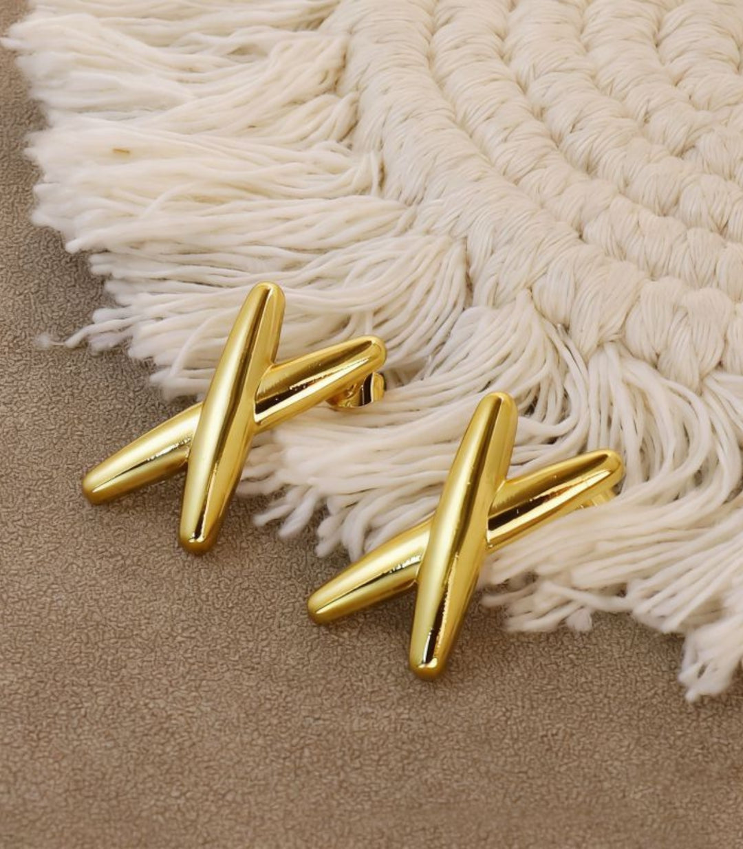 Aretes cruz