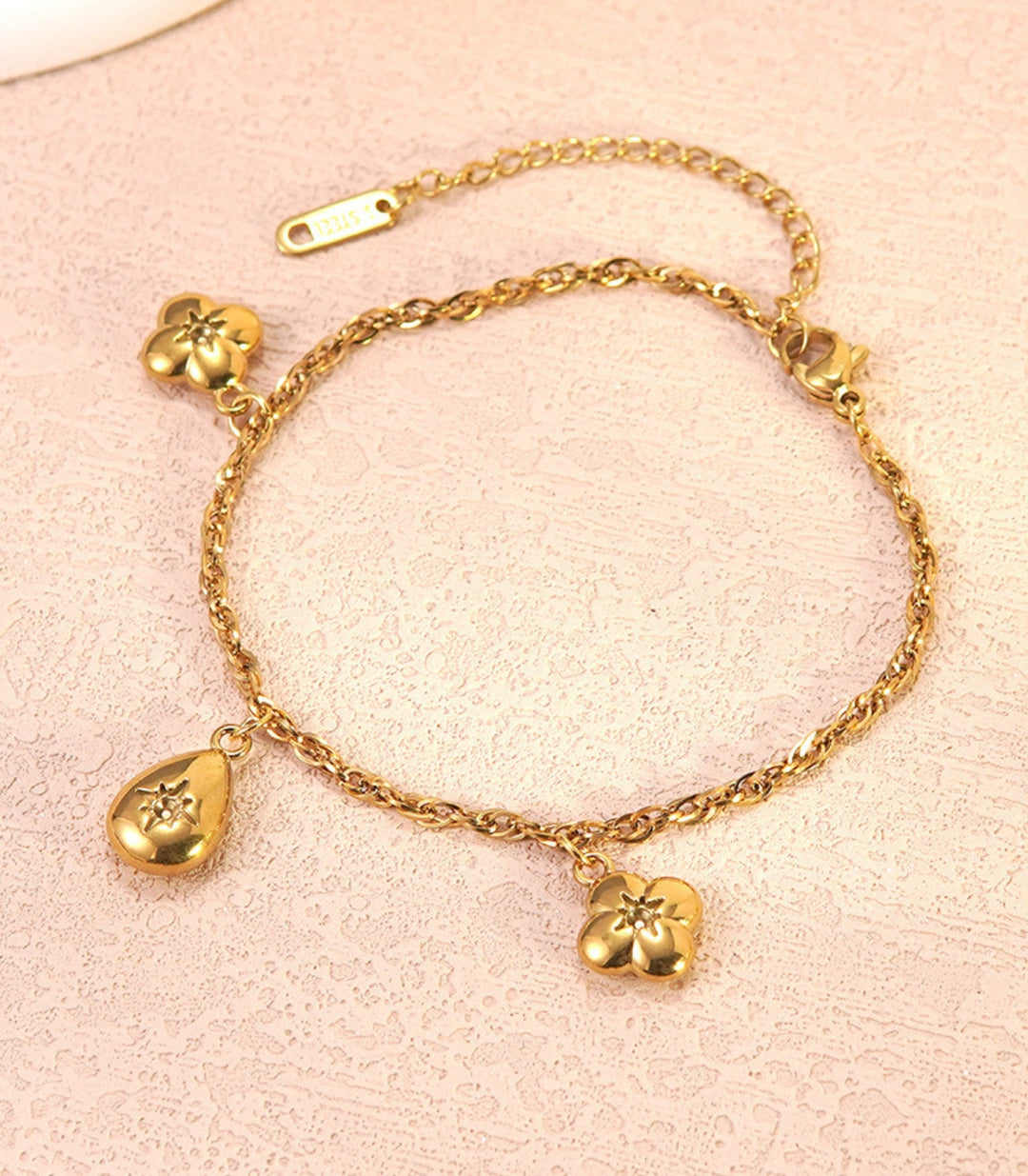 Brazalete Diamond Flor 18K