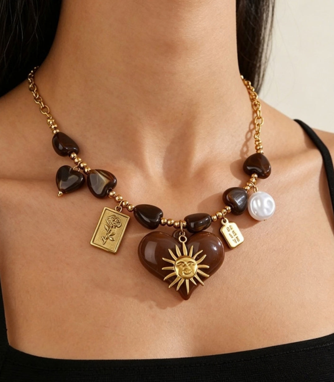 Collar Brown Resin Heart Sun