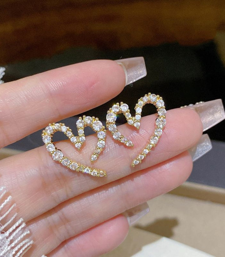 Aretes Corazón con Zirconias