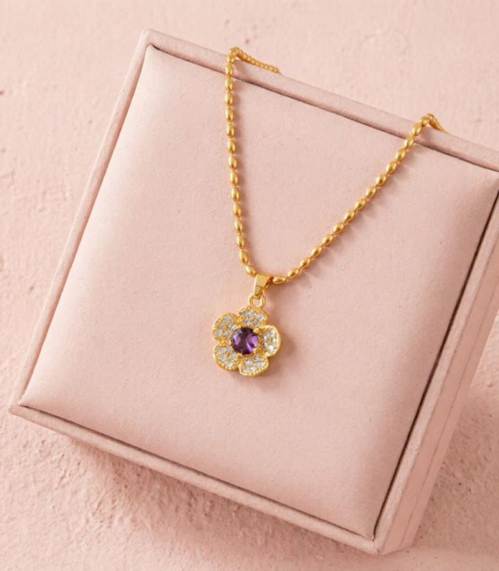 Collar Flor Morada 18K
