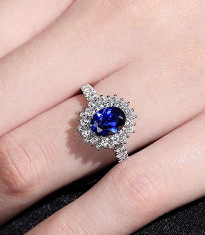 Anillo blue diamond oval 7